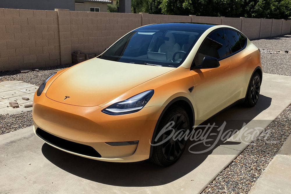 SEAN "SUGAR" O'MALLEY'S 2021 TESLA MODEL Y