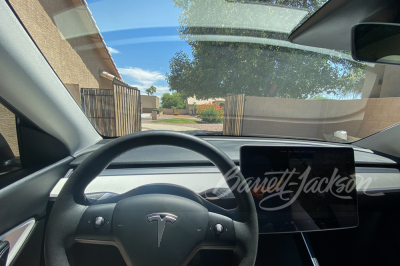 SEAN "SUGAR" O'MALLEY'S 2021 TESLA MODEL Y - 9