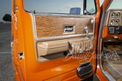 1976 GMC SUBURBAN CUSTOM SUV "GONE FISHIN'" - 8