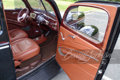 1940 FORD 5-WINDOW CUSTOM COUPE - 21