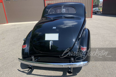 1940 FORD 5-WINDOW CUSTOM COUPE - 44