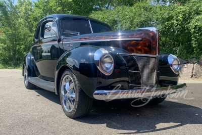 1940 FORD 5-WINDOW CUSTOM COUPE - 45