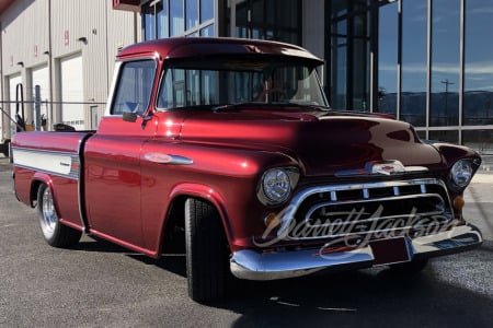 1957 CHEVROLET CUSTOM CAMEO PICKUP