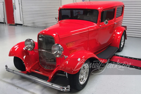 1932 FORD TUDOR CUSTOM SEDAN