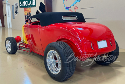 1932 FORD CUSTOM ROADSTER - 2