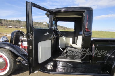 1932 FORD CUSTOM PICKUP - 9