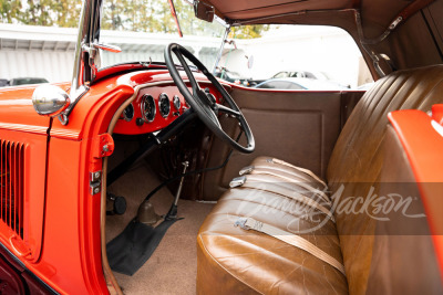 1934 FORD DELUXE CUSTOM ROADSTER - 4