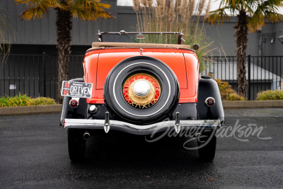 1934 FORD DELUXE CUSTOM ROADSTER - 13