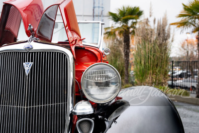 1934 FORD DELUXE CUSTOM ROADSTER - 18