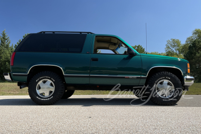 Lot 697 1997 GMC YUKON | Barrett-Jackson