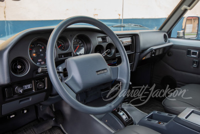 1988 TOYOTA LAND CRUISER FJ62 CUSTOM SUV - 14