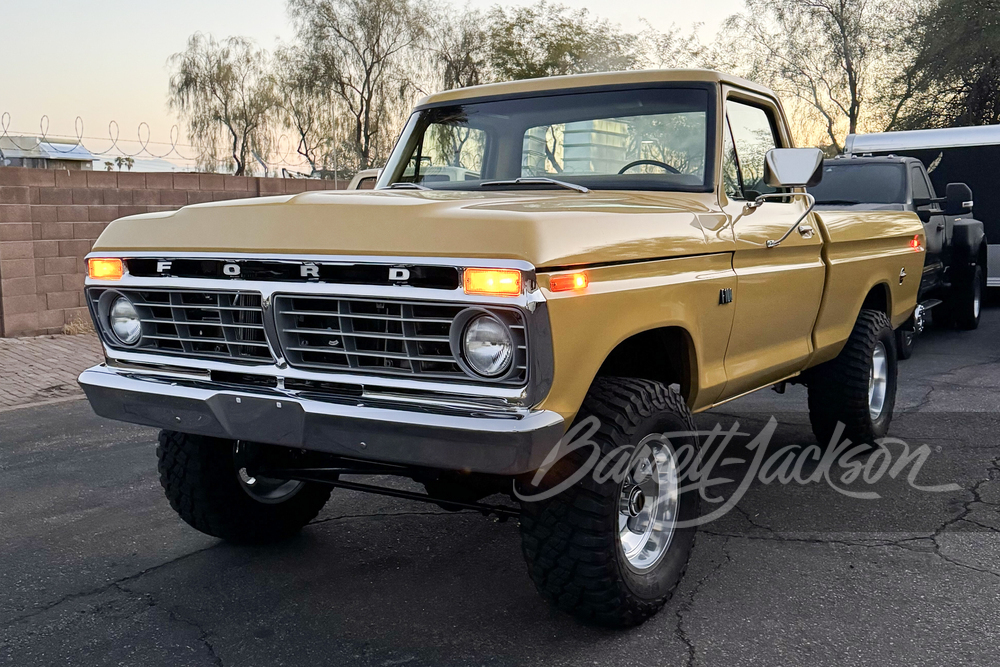 ブリキトラック Lot 843 1973 FORD F-100 CUSTOM PICKUP | Barrett-Jackson