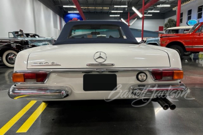 1971 MERCEDES-BENZ 280SL ROADSTER - 8