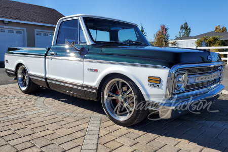 1969 CHEVROLET C10 CUSTOM DELUXE PICKUP