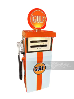 1950S-EARLY '60S GULF OIL AO SMITH GAS PUMP IN GULF GT40 RACING COLORS