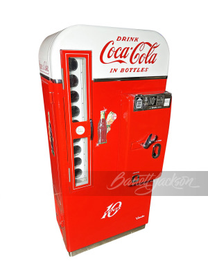 1950S COCA-COLA VENDO 81 MODEL B COIN-OPERATED SODA MACHINE