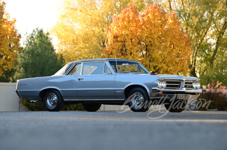 1964 PONTIAC GTO