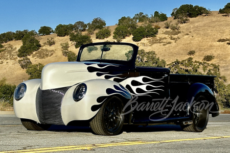 1940 FORD CUSTOM OPEN-TOP PICKUP