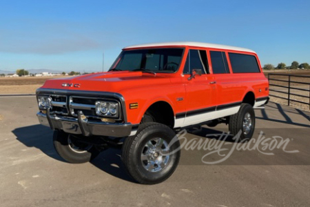 1972 GMC SUBURBAN CUSTOM SUV