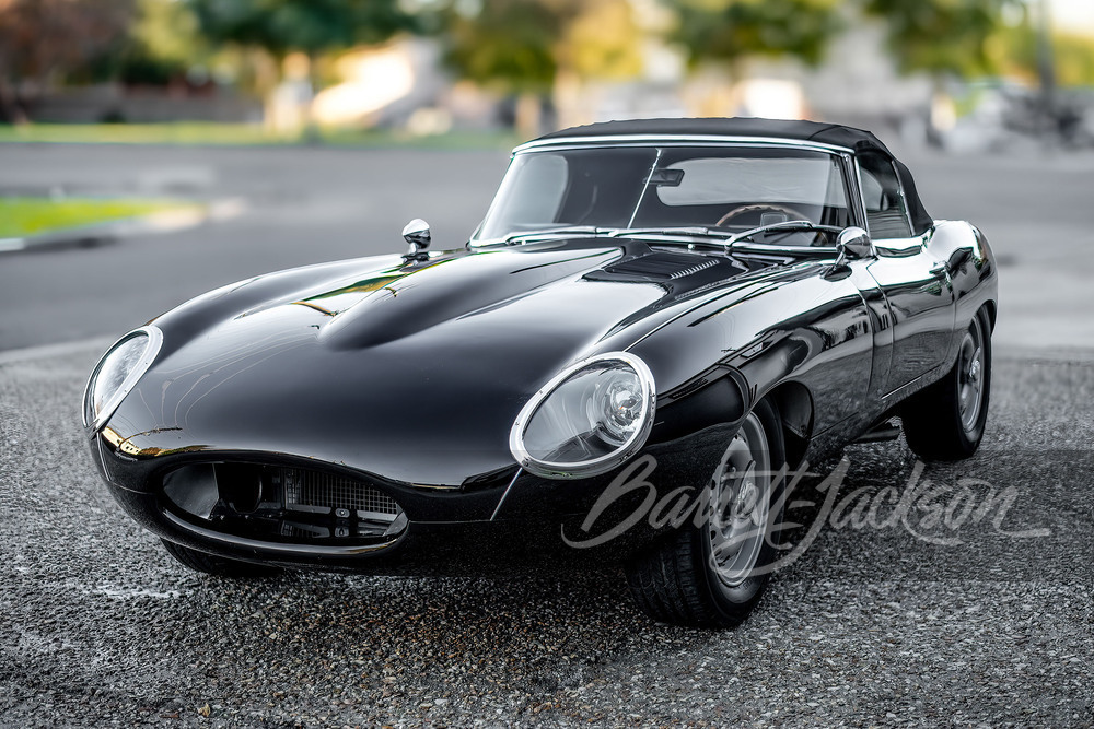 Lot 1138 1966 JAGUAR XKE SERIES I ROADSTER | Barrett-Jackson