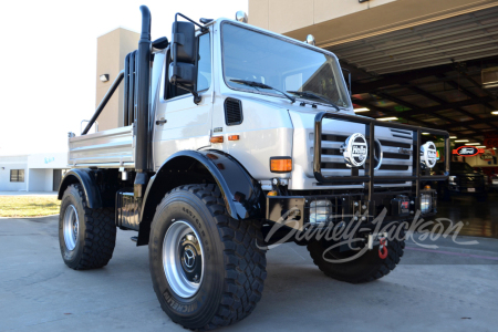 ARNOLD SCHWARZENEGGER'S 1977 MERCEDES-BENZ UNIMOG U1300 SE CUSTOM PICKUP