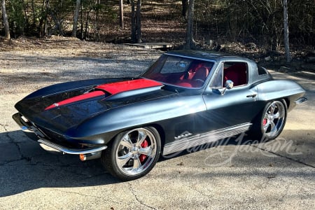 1967 CHEVROLET CORVETTE CUSTOM COUPE