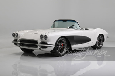 1961 CHEVROLET CORVETTE CUSTOM CONVERTIBLE - 21