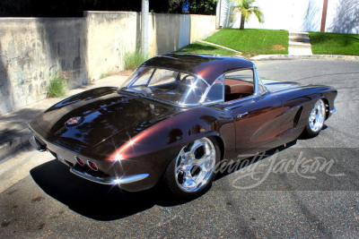 1962 CHEVROLET CORVETTE CUSTOM CONVERTIBLE - 2