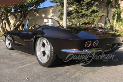 1962 CHEVROLET CORVETTE CUSTOM CONVERTIBLE - 16