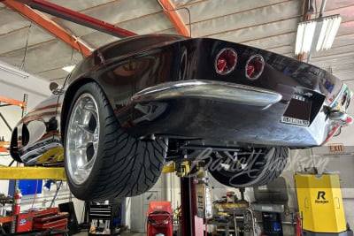 1962 CHEVROLET CORVETTE CUSTOM CONVERTIBLE - 19