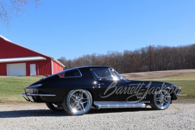 1967 CHEVROLET CORVETTE CUSTOM COUPE - 5