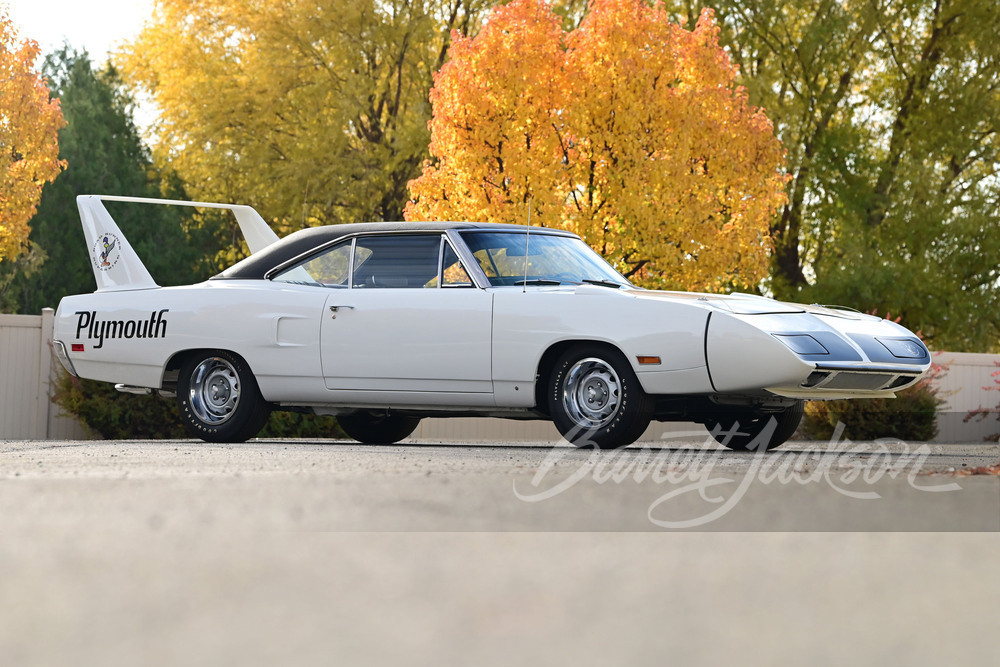 1970 PLYMOUTH HEMI SUPERBIRD