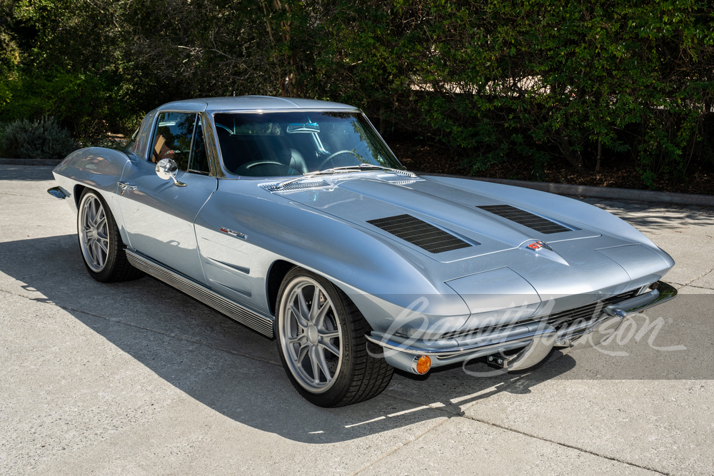 1963 CHEVROLET CORVETTE CUSTOM SPLIT-WINDOW COUPE