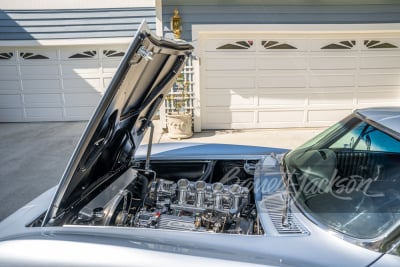 1963 CHEVROLET CORVETTE CUSTOM SPLIT-WINDOW COUPE - 6