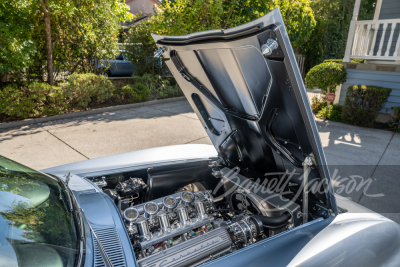 1963 CHEVROLET CORVETTE CUSTOM SPLIT-WINDOW COUPE - 7