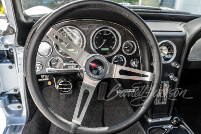 1963 CHEVROLET CORVETTE CUSTOM SPLIT-WINDOW COUPE - 15