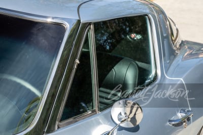 1963 CHEVROLET CORVETTE CUSTOM SPLIT-WINDOW COUPE - 45