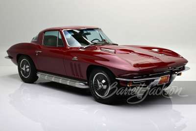 1966 CHEVROLET CORVETTE 427/390 "BIG TANK" COUPE - 23