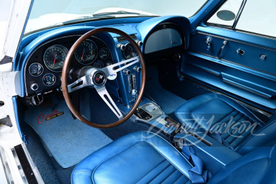 1967 CHEVROLET CORVETTE 327/350 "BIG TANK" COUPE - 7