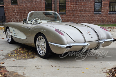 1958 CHEVROLET CORVETTE CUSTOM CONVERTIBLE - 2