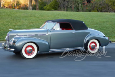 1940 LASALLE 52 SPECIAL CONVERTIBLE - 7