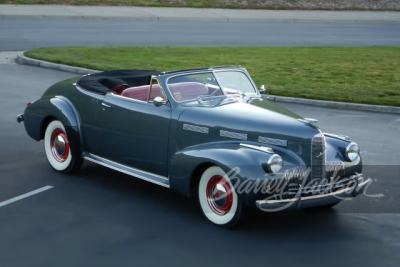 1940 LASALLE 52 SPECIAL CONVERTIBLE - 9