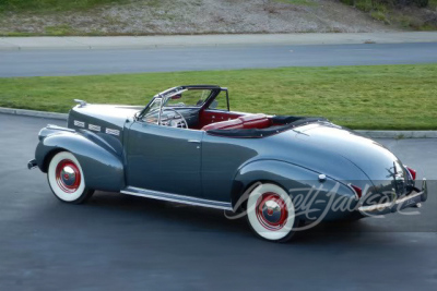 1940 LASALLE 52 SPECIAL CONVERTIBLE - 11