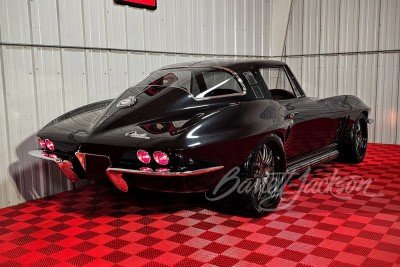 1965 CHEVROLET CORVETTE CUSTOM COUPE - 2