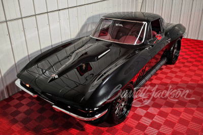 1965 CHEVROLET CORVETTE CUSTOM COUPE - 21