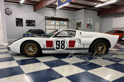 1966 SUPERFORMANCE GT40 MKII KEN MILES SPECIAL EDITION - 5