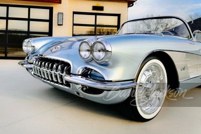 1958 CHEVROLET CORVETTE CUSTOM CONVERTIBLE - 16