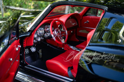 1963 CHEVROLET CORVETTE CUSTOM SPLIT-WINDOW COUPE - 4