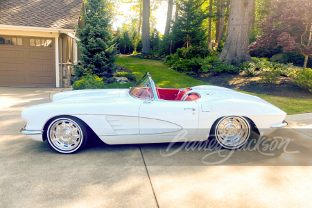 1961 CHEVROLET CORVETTE CUSTOM CONVERTIBLE