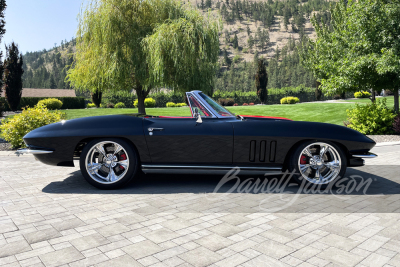 1965 CHEVROLET CORVETTE CUSTOM CONVERTIBLE - 15